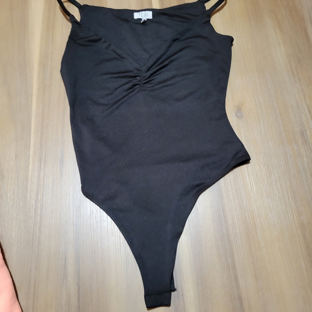 Tobi Size Xs Bodysuit Black